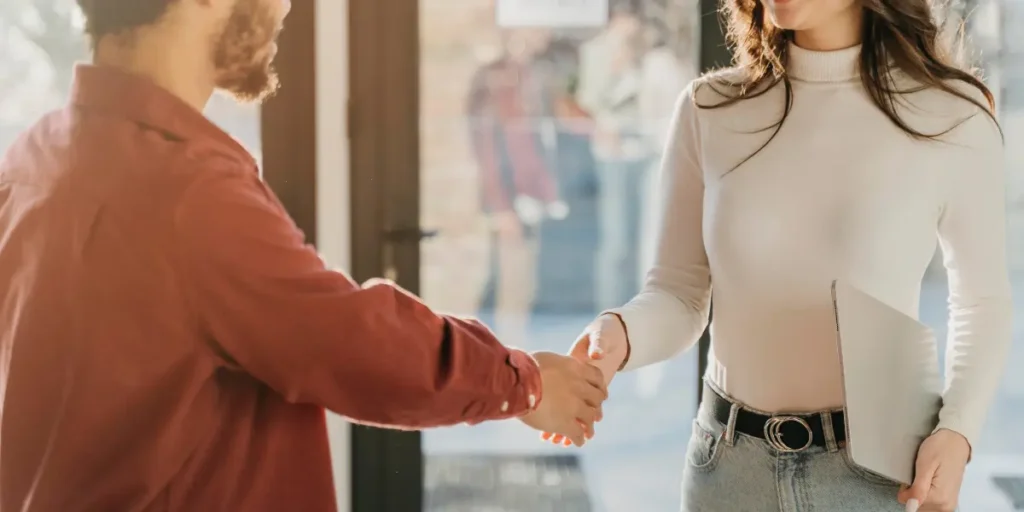 Ferramentas de relacionamento com o cliente imobiliário: insights e vantagens